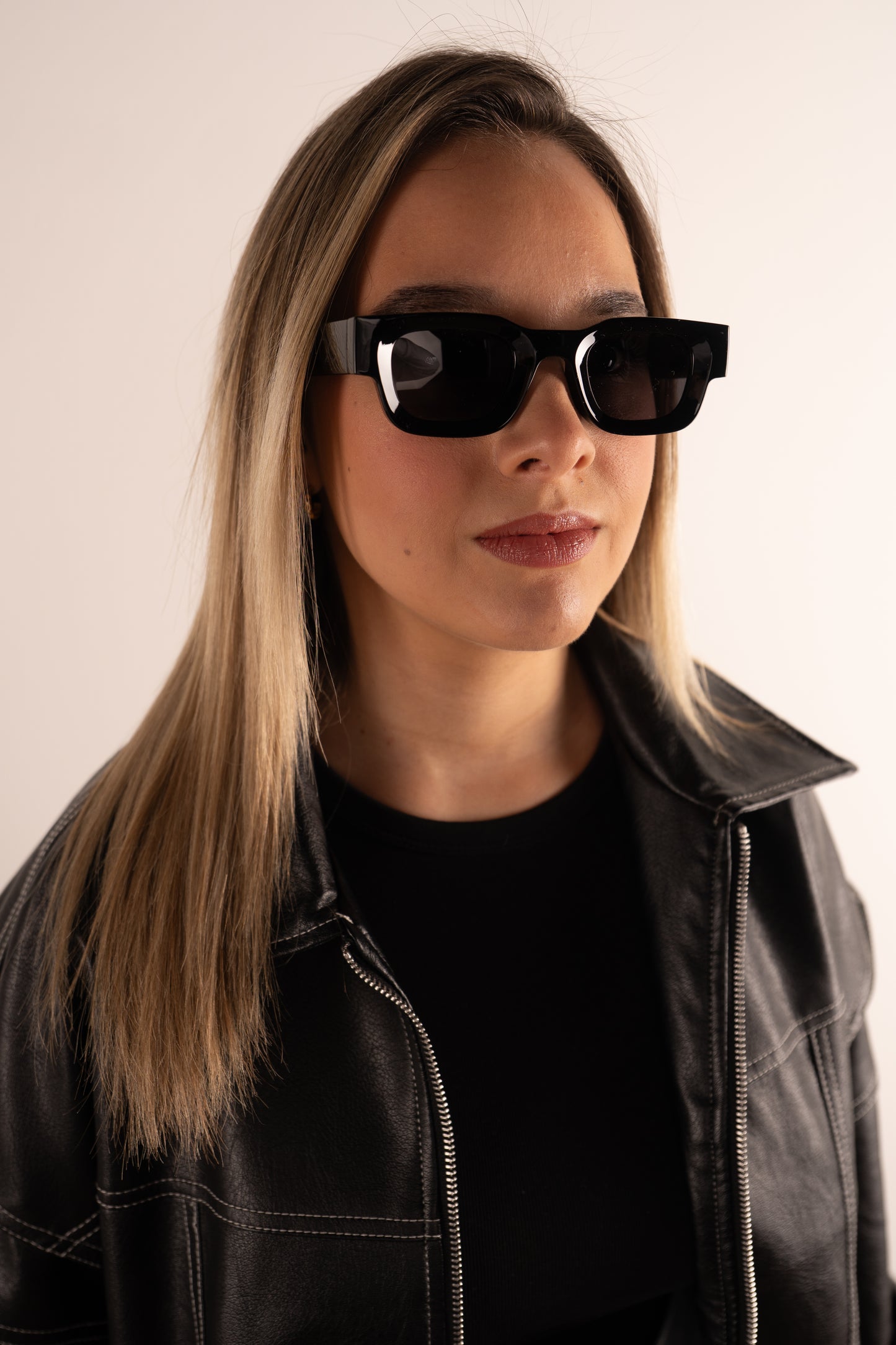 Polarized Tripple Black